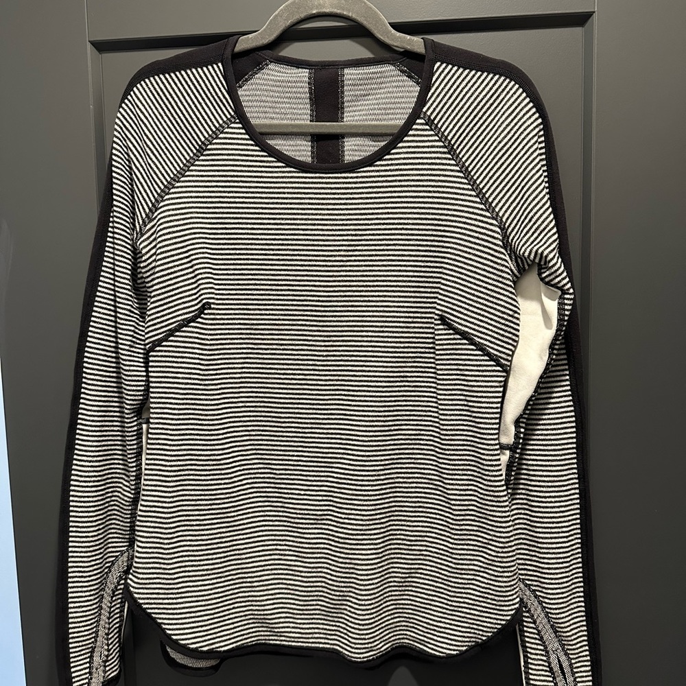 Lululemon long sleeve top